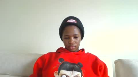 Cherryblossom2002 online show from 10-25-25, 09:39