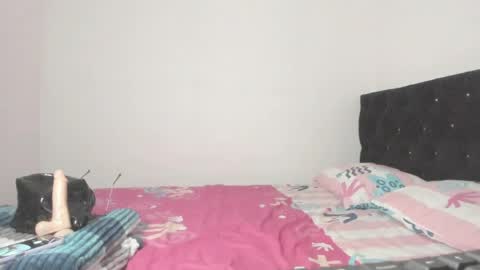 Snapshot of cherryblossom_23 chatting on 05-08-26, 01:44 cherryblossom_23 online show from 05-08-26, 01:44