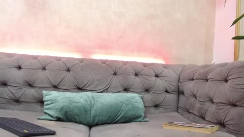 Cherry B online show from 01-16-25, 07:41