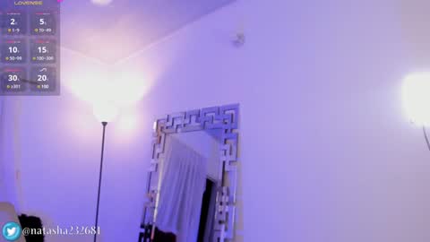 Snapshot of cherryboobss chatting on 12-28-24, 05:44 CHERRY online show from 12-28-24, 05:44