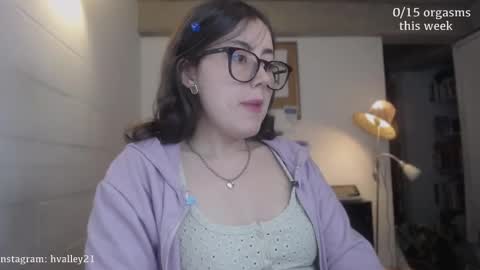 Sarah Prez online show from 11-22-25, 06:45