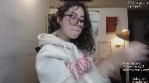 Sarah Prez online show from 07-13-26, 04:48