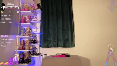 Cherry online show from 12-18-25, 01:55