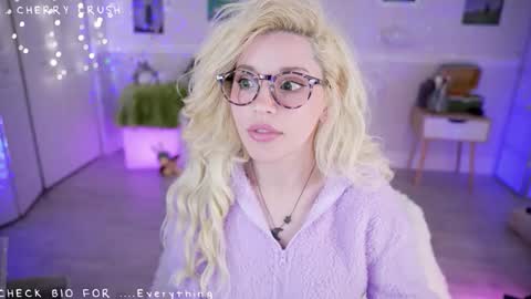 Snapshot of cherrycrush chatting on 02-25-26, 07:12 Cherry Crush online show from 02-25-26, 07:12