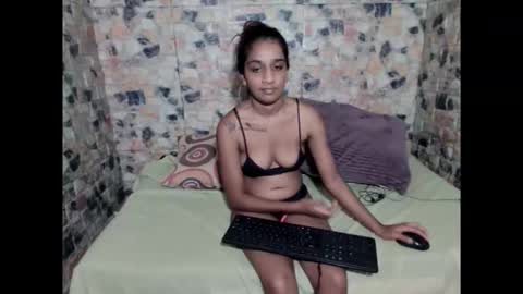 leah is the name online show from 04-11-26, 07:56