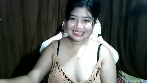 Snapshot of cherrykisses29 chatting on 07-11-26, 08:28 Cherry online show from 07-11-26, 08:28