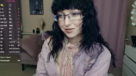 Isabel online show from 05-08-26, 07:19
