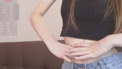 Snapshot of cherrymira chatting on 09-10-25, 06:13 Loise online show from 09-10-25, 06:13