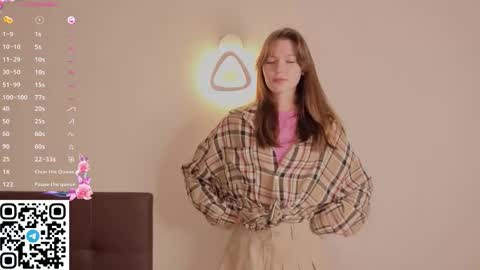 Snapshot of cherrymira chatting on 11-24-25, 05:12 Loise online show from 11-24-25, 05:12