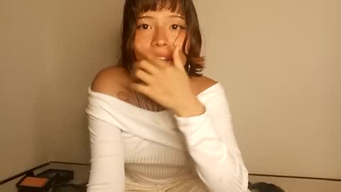 Snapshot of cherrywitchy chatting on 01-03-25, 02:10 Cherry online show from 01-03-25, 02:10