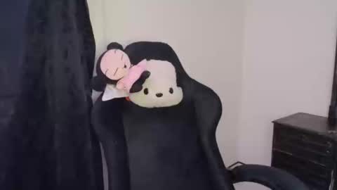 Snapshot of cherrywitchy chatting on 02-22-25, 03:56 Cherry online show from 02-22-25, 03:56