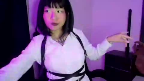 Snapshot of cherrywitchy chatting on 02-24-25, 03:44 Cherry online show from 02-24-25, 03:44