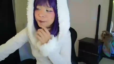 Snapshot of cherrywitchy chatting on 02-25-25, 03:09 Cherry online show from 02-25-25, 03:09