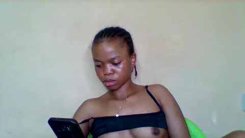 Snapshot of cherryxpussy chatting on 01-14-26, 04:18 cherryxpussy online show from 01-14-26, 04:18