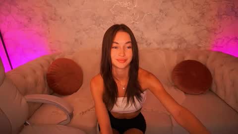 cherryylulu online show from 09-15-25, 08:03