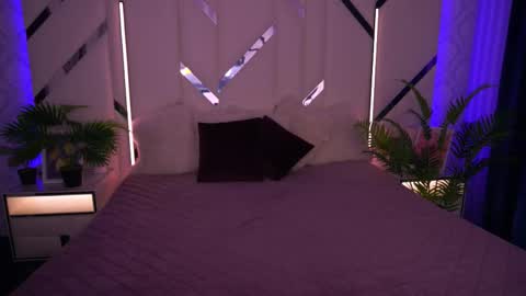 cherryylulu online show from 12-05-25, 10:13