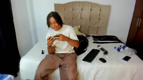 vero online show from 02-18-25, 06:04