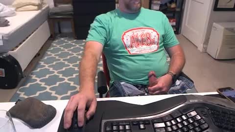 chesbayboy online show from 10-09-25, 04:05