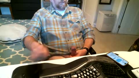 Snapshot of chesbayboy chatting on 04-07-26, 06:30 chesbayboy online show from 04-07-26, 06:30