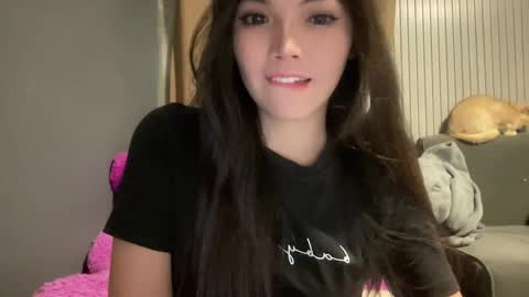 CHESKA not for free online show from 12-19-25, 03:35