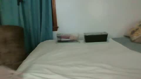 Snapshot of chevybear69 chatting on 03-31-26, 12:23 Jade and Thomas online show from 03-31-26, 12:23