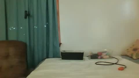 Snapshot of chevybear69 chatting on 05-26-26, 12:45 Jade and Thomas online show from 05-26-26, 12:45