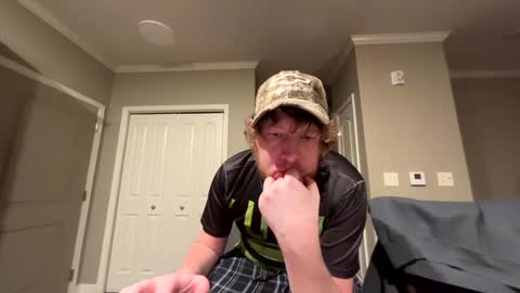 chevycamaro1978 online show from 12-22-24, 08:27