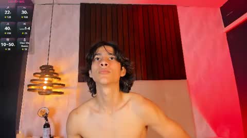 Snapshot of cheys_mast chatting on 07-16-26, 01:06 Cheys online show from 07-16-26, 01:06