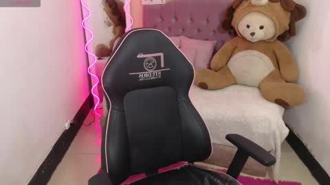 Chiara  online show from 11-07-25, 03:17