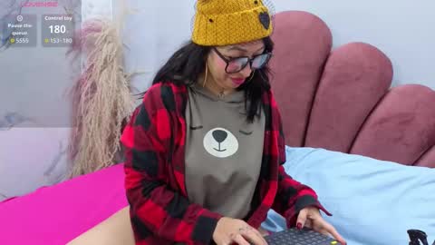 CHIARA online show from 11-07-25, 01:33