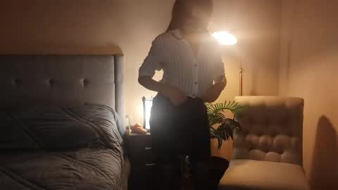 chica_erotica online show from 06-02-26, 08:55
