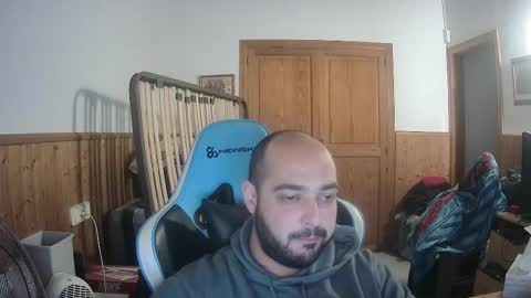 chicomallorca96 online show from 03-02-25, 05:47