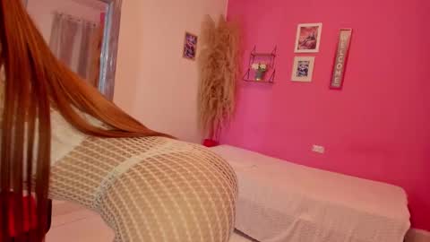 Snapshot of chicos_sexy chatting on 11-26-25, 01:06 chicos_sexy online show from 11-26-25, 01:06