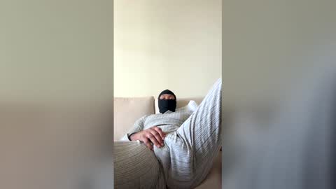 chihairyblkaries online show from 05-05-26, 05:32