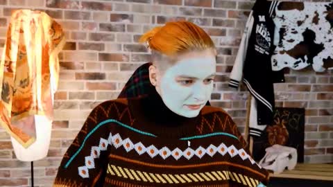 Bella online show from 09-26-25, 05:22