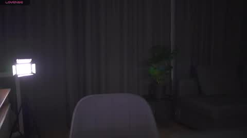 Snapshot of chillwithstacy chatting on 05-20-26, 09:43 chillwithstacy online show from 05-20-26, 09:43