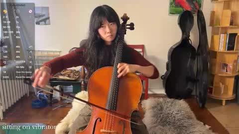 Snapshot of chiloschista chatting on 10-21-25, 08:42 judith online show from 10-21-25, 08:42