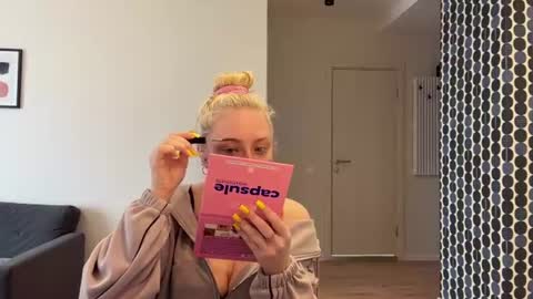 Chanelle online show from 07-07-26, 01:59