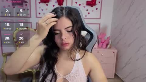 Snapshot of chinatsu_t chatting on 03-12-26, 12:55 Kelly online show from 03-12-26, 12:55