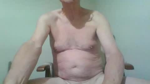 chipper341596 online show from 04-24-26, 08:33