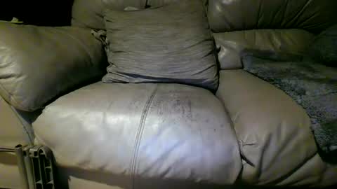 Snapshot of chippy70 chatting on 06-26-26, 04:06 chippy70 online show from 06-26-26, 04:06