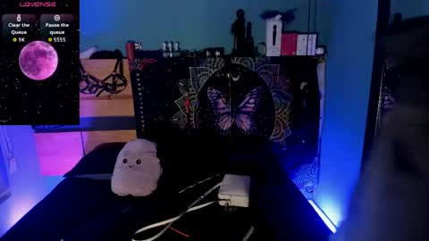 Snapshot of chloaellenn chatting on 06-09-26, 09:43 Chloeallennn online show from 06-09-26, 09:43