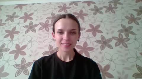 Snapshot of chloe45673 chatting on 06-07-26, 08:07 chloe45673 online show from 06-07-26, 08:07