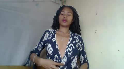 Snapshot of chloe9794 chatting on 09-19-25, 03:02 chloe9794 online show from 09-19-25, 03:02