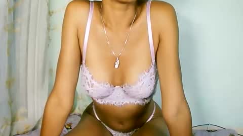 Snapshot of chloe9794 chatting on 03-23-26, 01:20 chloe9794 online show from 03-23-26, 01:20