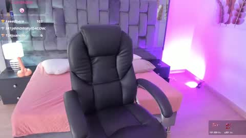 Chloe online show from 02-10-25, 09:04