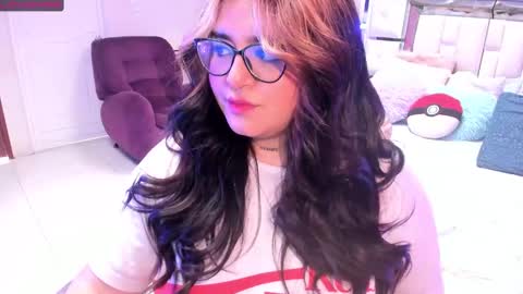 Snapshot of chloe_bonnet chatting on 12-07-24, 06:48 chloe bonnet Connection Monday to Saturday 3 pm Chicago INDEPENDENT MODEL . online show from 12-07-24, 06:48