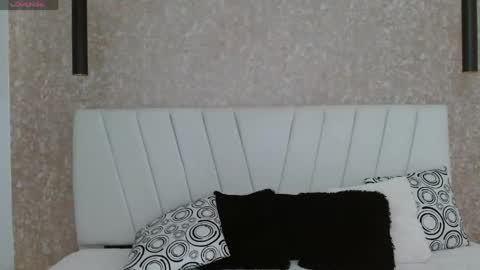 Snapshot of chloe_brownn1 chatting on 04-19-26, 06:07 Abby 19 years online show from 04-19-26, 06:07