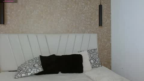 Snapshot of chloe_brownn1 chatting on 04-19-26, 06:10 Abby 19 years online show from 04-19-26, 06:10