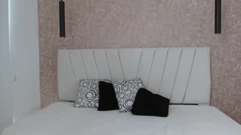 Snapshot of chloe_brownn1 chatting on 06-15-26, 05:48 Abby 19 years online show from 06-15-26, 05:48